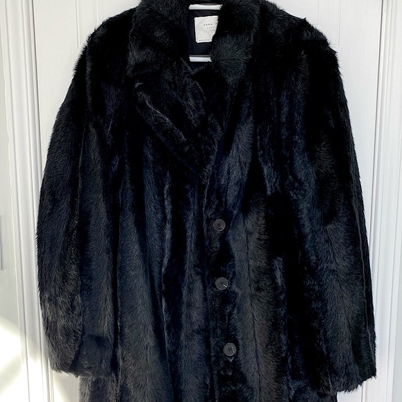 Zara Black Faux Fur Jacket - Picture 1 of 4